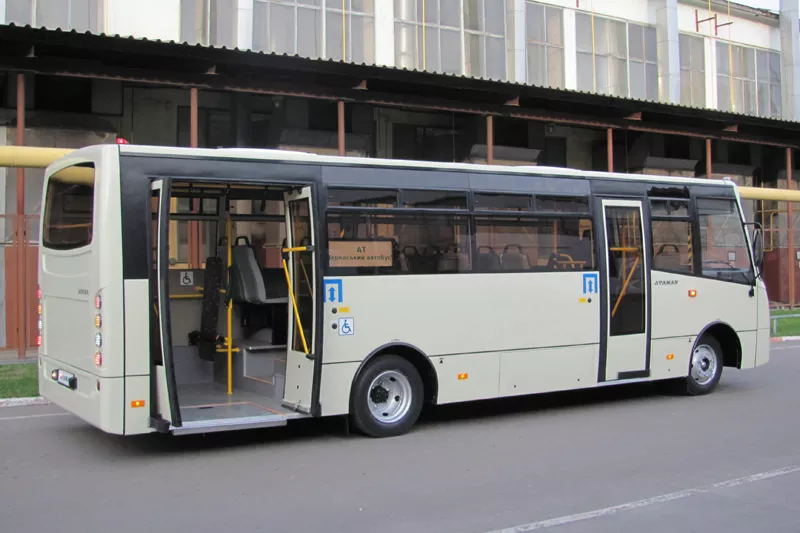 Автобусы Isuzu-Атаман А-092Н6 с пандусом. 2