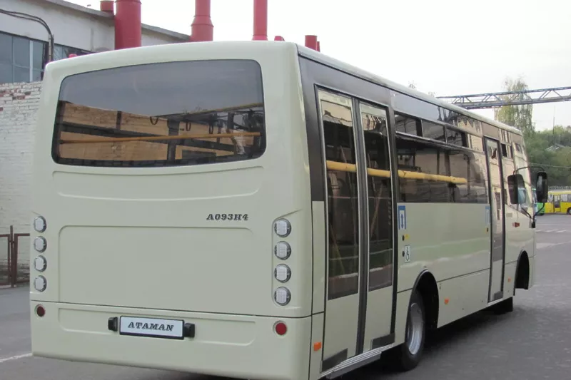 Автобусы Isuzu-Атаман А-092Н6 с пандусом. 3