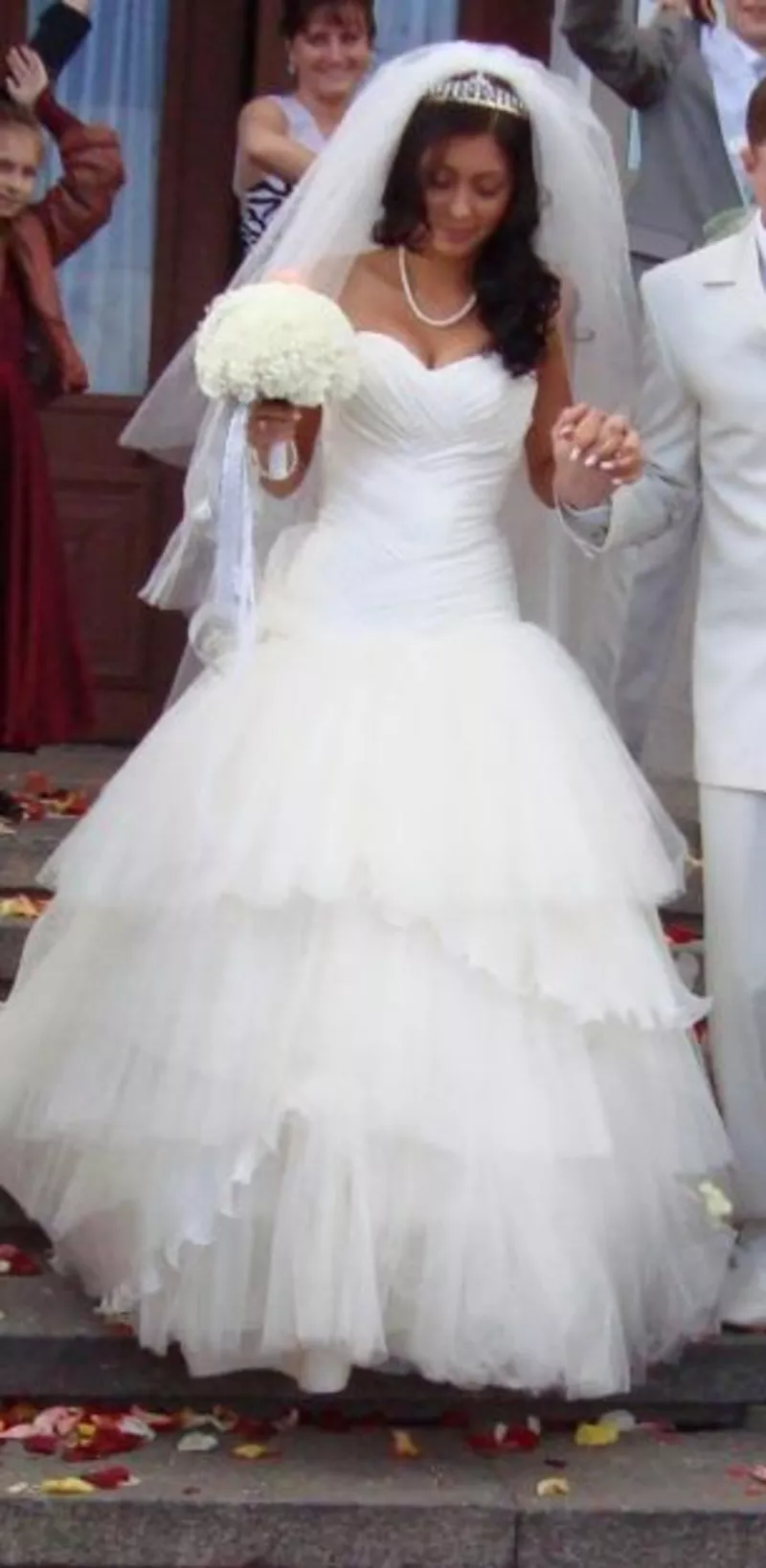 Продаю свадебное платье (айвери )